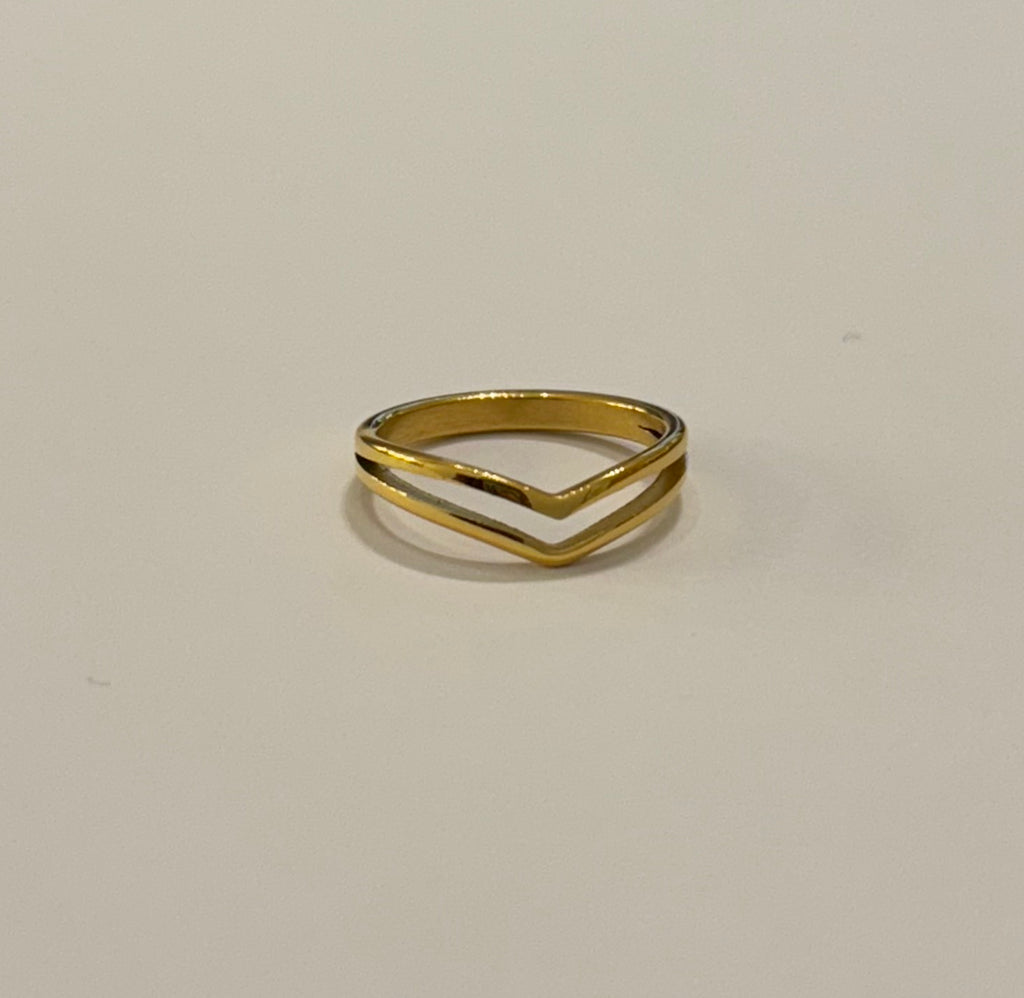 Arrow Ring - Gold
