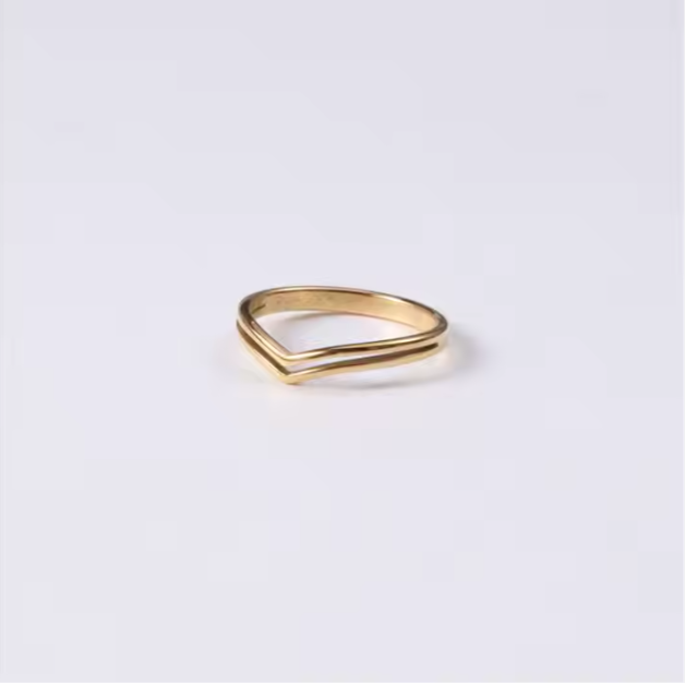 Arrow Ring - Gold